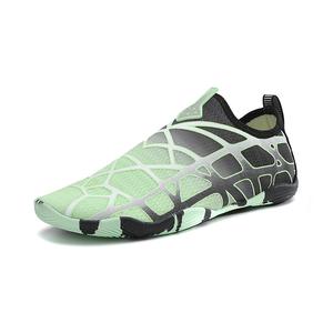 KYMOOU Антискользящие дышащие быстросохнущие унисекс треккинговые ботинки для речных походов черно-зеленые, цвет Black Green