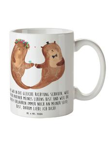 Кружка на 4-ю годовщину свадьбы (шелковая свадьба) с надписью белого цвета Mr. & Mrs. Panda