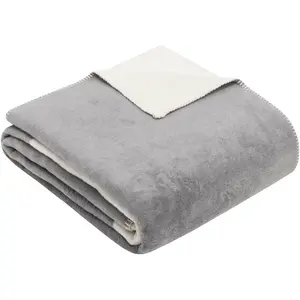 Плед s.Oliver Kuscheldecke s.Oliver с абстрактным дизайном S.Oliver, Grau/wollweiß