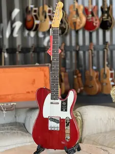 FENDER American Vintage II 1963 Telecaster Кримсон Ред Прозрачный