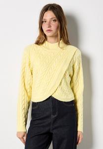 Джемпер Apricot CABLE KNIT WRAP JUMPER, Yellow