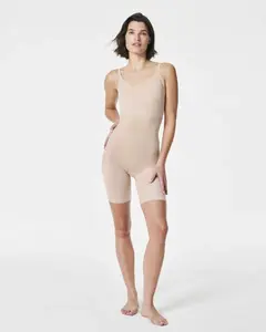 Утягивающее боди с бретелями до середины ног Spanx, бежевый