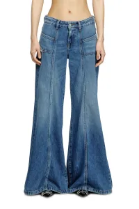 Женские джинсы-клеш D-AKII L.30