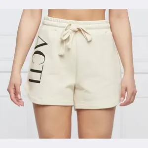 Шорты стандартного кроя Actitude_Twinset, бежевый