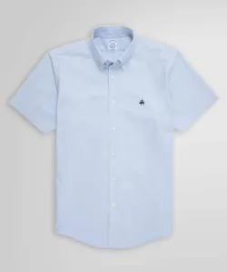 Эластичная хлопковая повседневная рубашка с коротким рукавом и логотипом GF, стандартный крой.