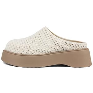 Craftsman gang Закрытые тапочки женские бежевые, цвет Beige