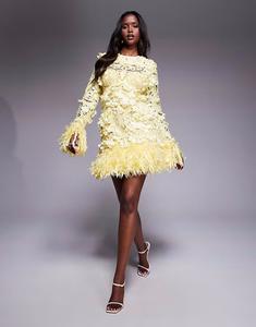 Мини-платье с объемным цветочным узором и отделкой из искусственных перьев Asos Luxe, светло-кремовый