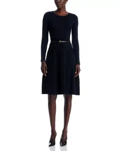 Платье с расклешенным подолом - эксклюзив T Tahari, черный