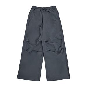 Спортивные и повседневные брюки женские New Balance, серый