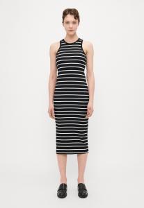 Платье из джерси ONLBELFAST STRIPE MIDIDRESS - Shift dress ONLY Tall, черный