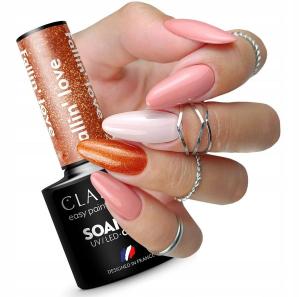 Коллекция гибридных лаков для ногтей Claresa Fallin' Love Puderek