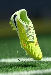 Кроссовки Nike Performance PHANTOM 6 LOW ACAD AG, Hyper Crimson/Black/Limelight/Orange