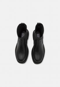 Ботильоны на платформе OFFLINE Steve Madden, черный