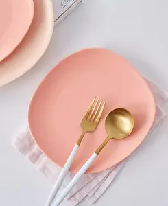 Фарфоровые салатные тарелки Delilah, набор из 6 шт. Stone Lain, peach