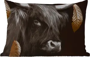 Подушка для улицы - золото - шотландский высокогорный скот - листья - 60 x 40 см - водонепроницаемая - подушка для отдыха - декоративная подушка - подушка для дома MuchoWow
