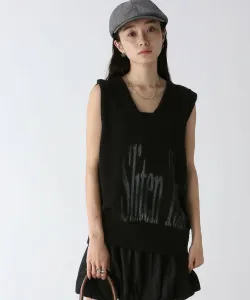 Жилет со славянской надписью Jeanasis, цвет Other Black (09)