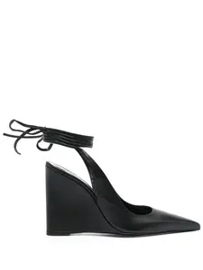 Босоножки на танкетке BY FAR, черный