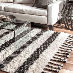 nuLOOM Прямоугольный ковер 244 x 305 см Handmade Striped Delia Shag, Ivory