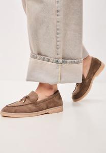 Слипоны Cesare Gaspari, бежевый