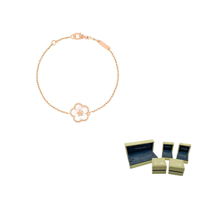Van Cleef & Arpels Браслет Lucky Spring Plum Blossom из перламутра в корпусе из розового золота 18K