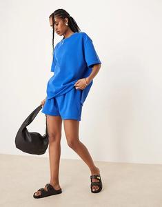 Спортивные шорты ASOS DESIGN синего цвета