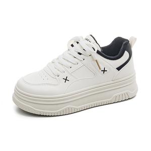 Износостойкие дышащие низкие скейтбордские туфли Women's RENBEN, Fleece-Lined-белый черный