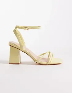 Сандалии на среднем каблуке London Rebel Wide Fit Ash с ремешками и цитрусовым лаймом