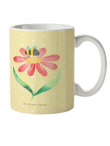 Детская кружка со шмелем и цветком, без слов, пастельно-желтого цвета Mr. & Mrs. Panda