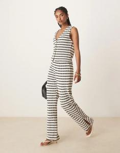 Широкие брюки в фактурную полоску от Nobody's Child, монохромные