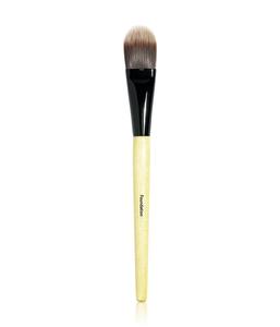 Кисть для нанесения тонального крема Bobbi Brown Foundation Brush, 1 шт.