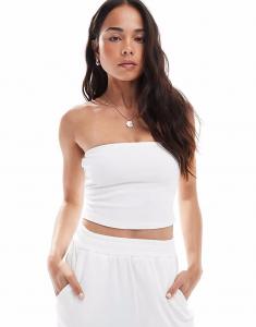 Укороченный топ Agon Bandeau в белый рубчик