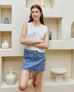 Женская футболка без рукавов с круглым вырезом и принтом спереди Green Coast, цвет Blanco roto