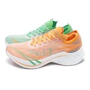 Беговые кроссовки Run Cool Unisex Непарные цвета Удача Оранжевый и Double ONEMIX, Хорошие вещи приходят парами