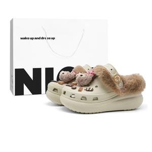 Классические клоги Chocolate Pudding унисекс Bone White Crocs, Bone белый