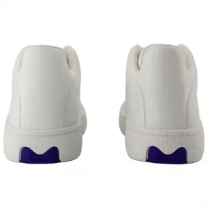 Burberry Кроссовки Bo Leather Low top Skateboard Women's White