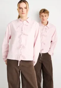 Блузка унисекс с бантом и застежкой на пуговицы chas bow boxy Sister Jane, Pink