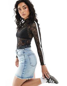 Топ с длинными рукавами из кружева с серебристой тесьмой черного цвета Monki