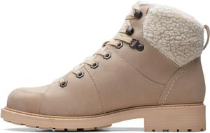 Clarks - Женские ботинки Orinoco2 Hike Wp, Sand Leather