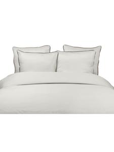 Роскошное постельное белье из бамбукового хлопка с элегантной окантовкой цвета слоновой кости. GMD Living, 135 x 200 + 80 x 80 см
