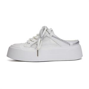 Женские противоскользящие тапочки с закрытым носком La Chapelle, бежевые