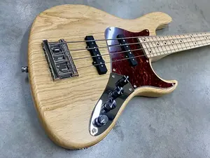 Sadowsky Vintage24 J4 2024 - Бора Блю Берст