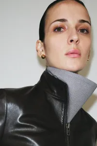 Набор сережек-колец и шариков разного размера Zara, золото/серебро