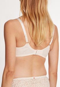 Бюстгальтер на косточках BLISS Cache Coeur, молочный