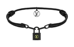 LOUIS VUITTON Серебряный браслет Lockit Titanium мужской Black