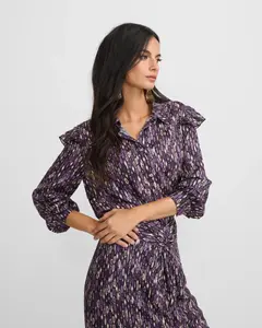 Женская блузка с воланами на плечах, с узором икат, фиолетовая Silbon