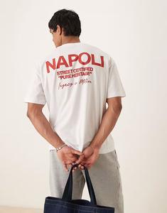 Футболка ASOS DESIGN свободного кроя с городским принтом белого цвета