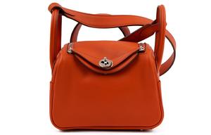 HERMES Сумка Lindy Swift из телячьей кожи, мини-сумка через плечо, кросс-боди для женщин Terre Battue/Sesame Red Earth/Sesame