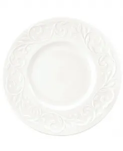 Набор из 4 десертных тарелок Opal Innocence с резным рисунком Lenox