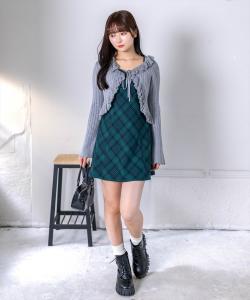 Клетчатое мини-платье с лентой