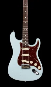Fender Custom Shop Dennis Galuszka Masterbuilt Empire 67 Stratocaster Journeyman Relic с накладкой из бразильского палисандра - Sonic Blue №25588